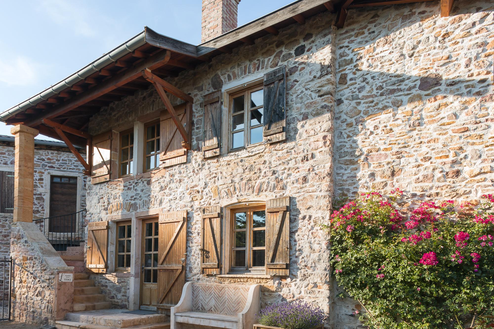 Contact Hotels Le Savigny & Spa Blacé Kültér fotó