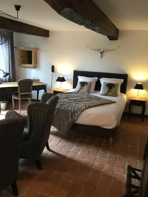 Contact Hotels Le Savigny & Spa Blacé Kültér fotó